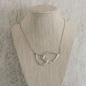 Adjustable silver hoop necklace